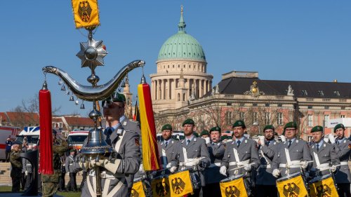 Amtsübergabe an Kommandeur: Linke kritisiert Veranstaltung im Potsdamer Lustgarten