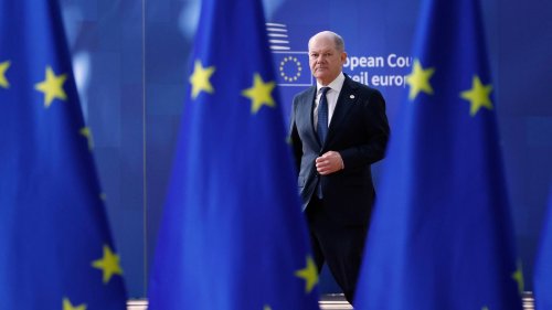 Spitzentreffen in Brüssel: Abschied in Krisenzeiten: Scholz reist zu EU-Gipfel
