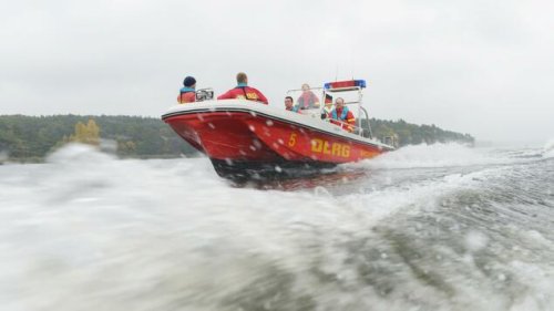 19-Jähriger bei Bootsunfall auf Dämeritzsee schwer verletzt