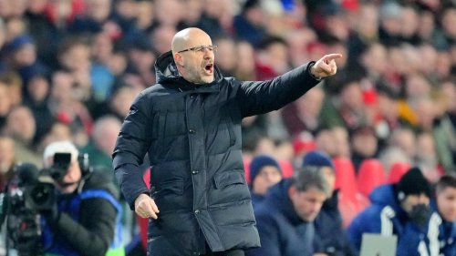 Fußball: Neun Punkte Rückstand aufgeholt: PSV schnappt Ajax Titel weg