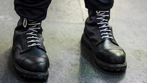 Massive Zunahme bei rechtsextremen Straftaten: Warum sich vor allem junge Menschen radikalisieren