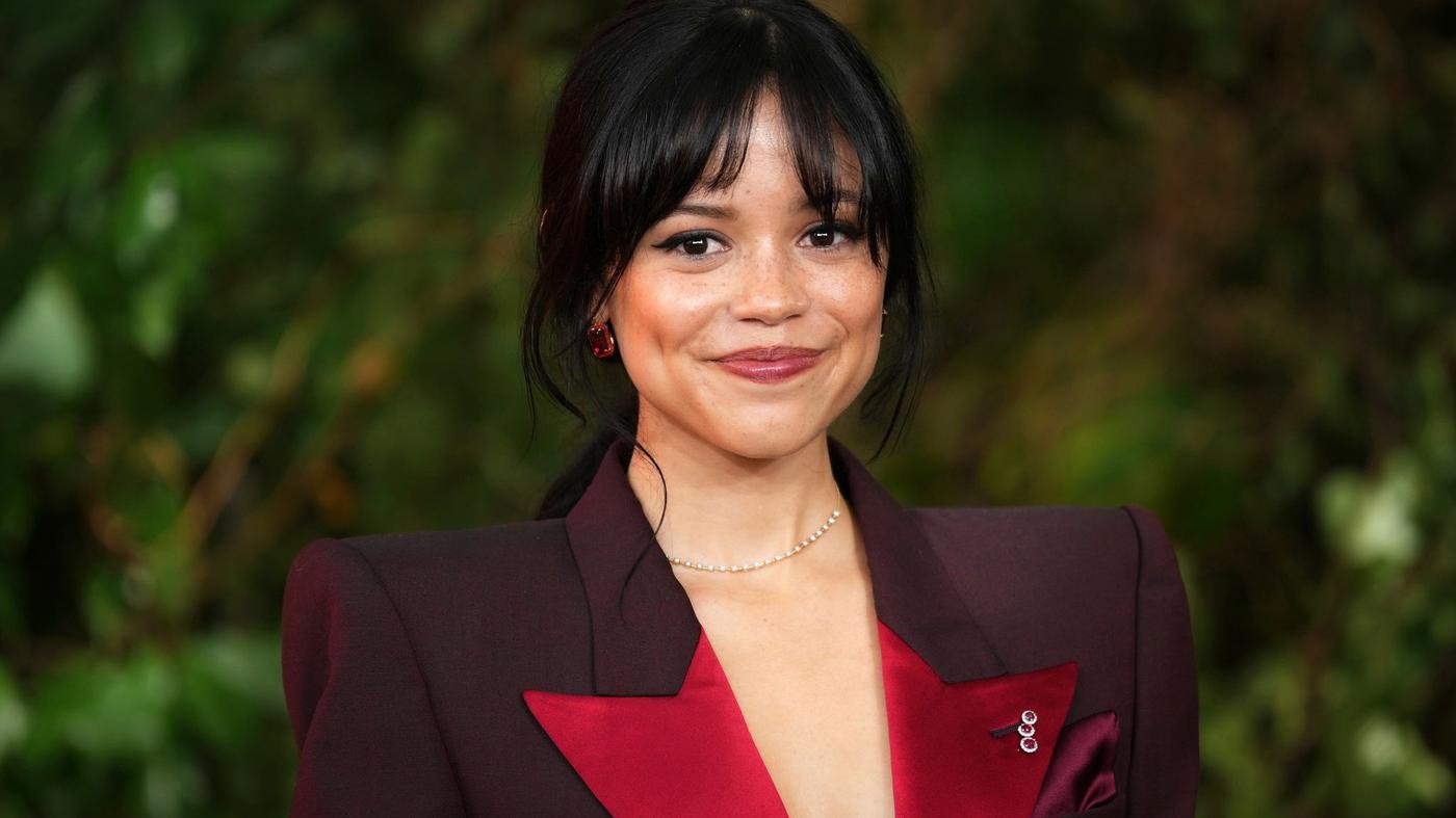 Leute: The Weeknd und Jenna Ortega bei Coachella - Freude auf Film