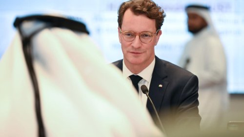 Arabische Investitionen: Ministerpräsident Wüst sucht Schulterschluss mit Katar