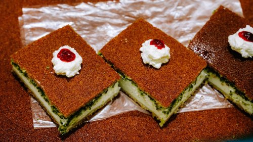 Köstlicher Ramadan in Berlin: Fastenbrechen feiern mit Datteln, Gebäck und Marouk-Fladen