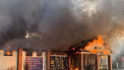 Blankenfelde-Mahlow: Sehr hoher Schaden bei Supermarktbrand entstanden