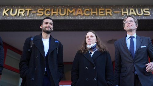 Drei Wochen nach Bürgerschaftswahl: SPD in Hamburg nimmt Koalitionsverhandlungen mit Grünen auf