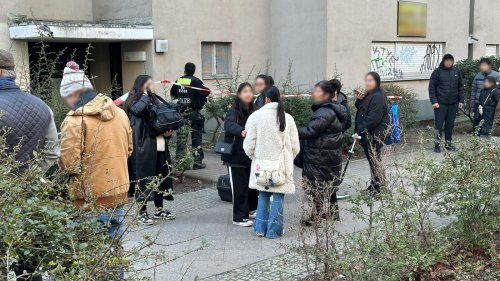 „Weil wir etwas gefunden haben, das gefährlich ist“: Haus von RAF-Terroristin Klette in Berlin-Kreuzberg geräumt