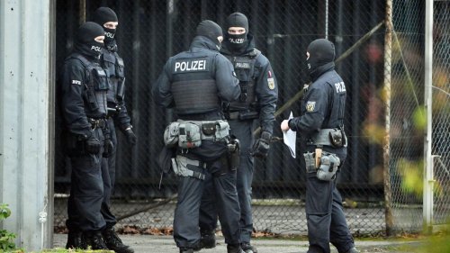 Wer wusste von der Razzia bei den „Reichsbürgern“?: „Es kann sein, dass die Polizei nächste Woche kommt“