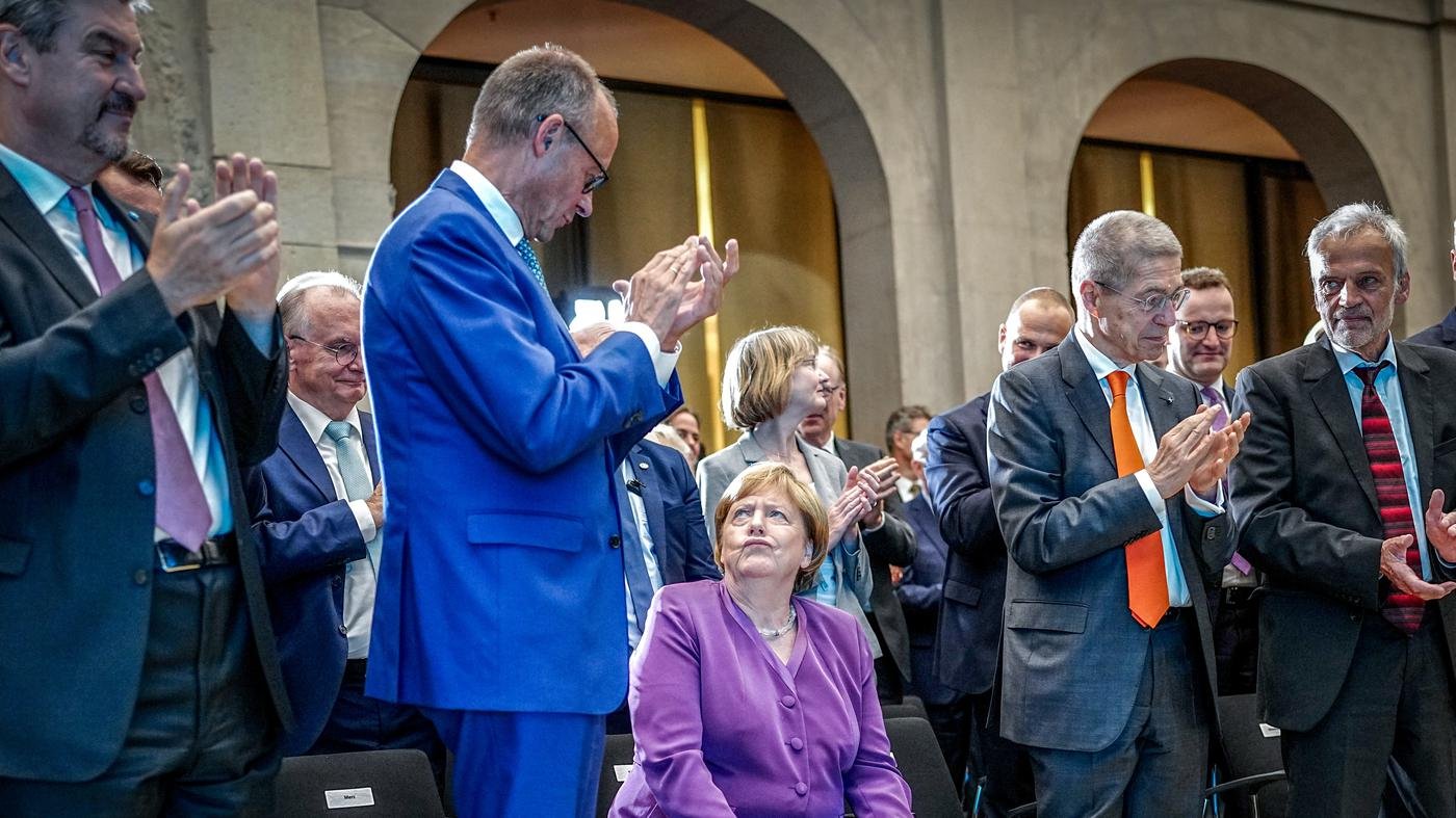 Schwarze Null statt Sondervermögen: Deutschlands Schulden unter Kohl, Merkel und Co.