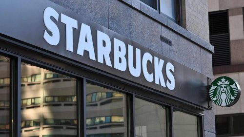 Mit heißem Tee den Schoß verbrüht: Starbucks muss einem Kunden 50 Millionen Dollar zahlen