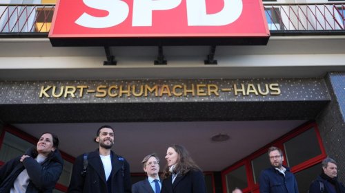 Regierungsbildung Hamburg: SPD will in Hamburg mit Grünen über Koalition verhandeln