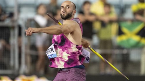Leichtathletik: Über 91 Meter: Speerwerfer Weber siegt in Doha mit Bestmarke