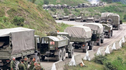 Verlegung in die Ukraine: Russland zieht offenbar Streitkräfte von Nato-Grenze ab