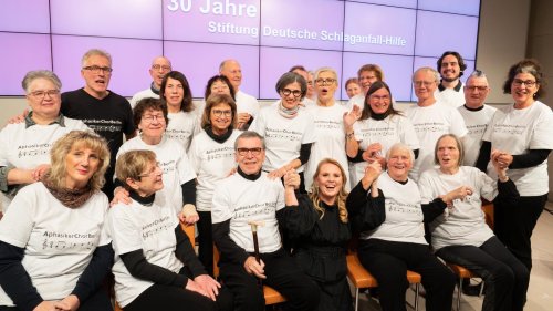30 Jahre Deutsche Schlaganfall-Hilfe: Patricia Kelly singt mit Patienten-Chor in Berlin