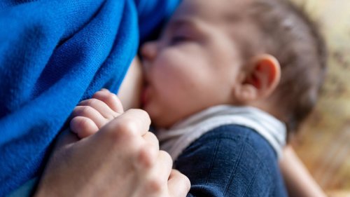 Internationaler Tag der Pflege: Pflegerin des Jahres aus Bayern: Engagement für das Stillen