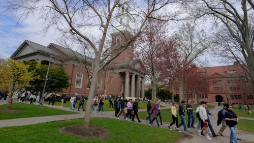 Keine Austauschprogramme mehr: Trump-Regierung verbietet Harvard internationale Studenten – Uni wehrt sich