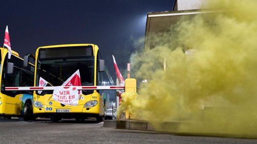 Tarifkonflikt: Warnstreik im Berliner Nahverkehr begonnen