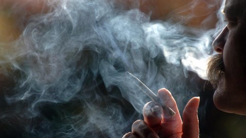 Gerichtsurteil: Krebs zählt auch bei ehemaligen Rauchern als Berufskrankheit