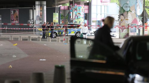 Anschlag in Bielefeld?: Mann verletzt mindestens fünf Menschen mit scharfem Gegenstand