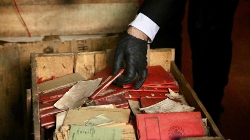 „Entdeckung von weltweiter Bedeutung“: Nazi-Dokumente in Keller-Holzkisten von Oberstem Gericht in Argentinien entdeckt