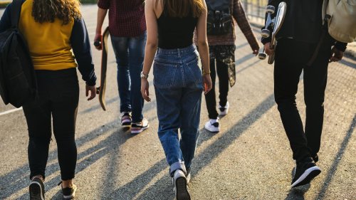 Misogynie und Pornographie im Fokus: Schulen in Großbritannien behandeln ab jetzt Frauenfeindlichkeit im Unterricht