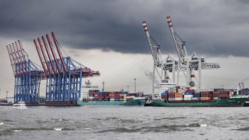 Verdi-Warnstreik im öffentlichen Dienst: Hamburger Hafen für große Schiffe gesperrt