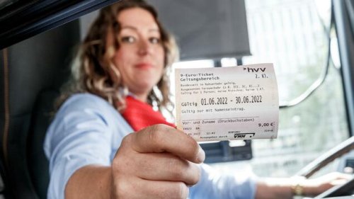 Bundesweiter Verkauf von Neun-Euro-Ticket hat begonnen