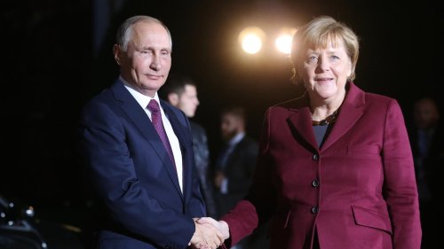 Historiker zum Verhältnis zu Russland: Rödder wirft Merkel Appeasement-Politik vor