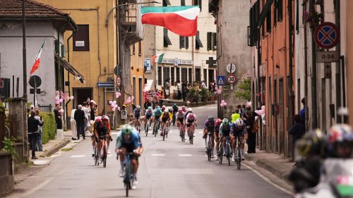 108. Giro d'Italia: Früherer Giro-Sieger Carapaz gewinnt elfte Etappe