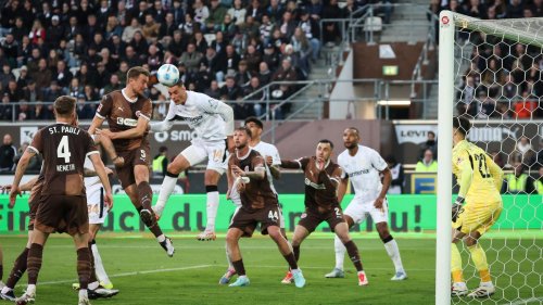 Fußball-Bundesliga: St. Pauli trotzt Bayer: 1:1 gegen den deutschen Meister