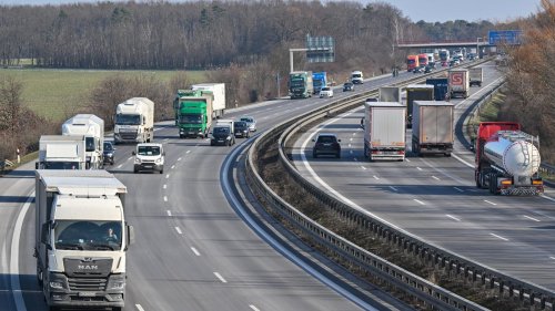 Nach Bitte von Bundesverkehrsminister Wissing: NRW und Rheinland-Pfalz setzen Lkw-Sonntagsfahrverbot aus