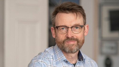 Peters-Roman „Innerstädtischer Tod“ weiterhin erhältlich: Auch Oberlandesgericht Hamburg sieht keinen Grund für ein Verbot