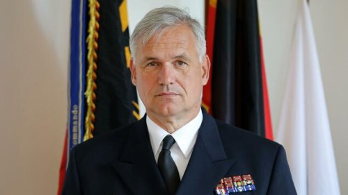 Marinechef Kay-Achim Schönbach räumt seinen Posten