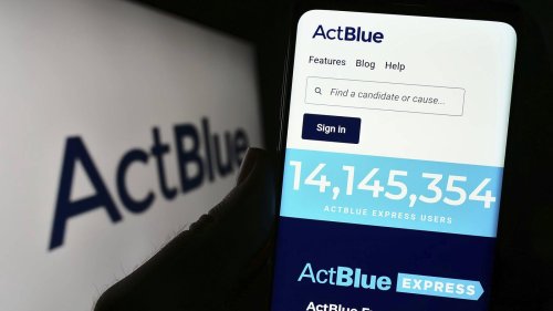 Schlag gegen die Demokraten: Trump lässt Wahlkampfspenden-Plattform ActBlue überprüfen
