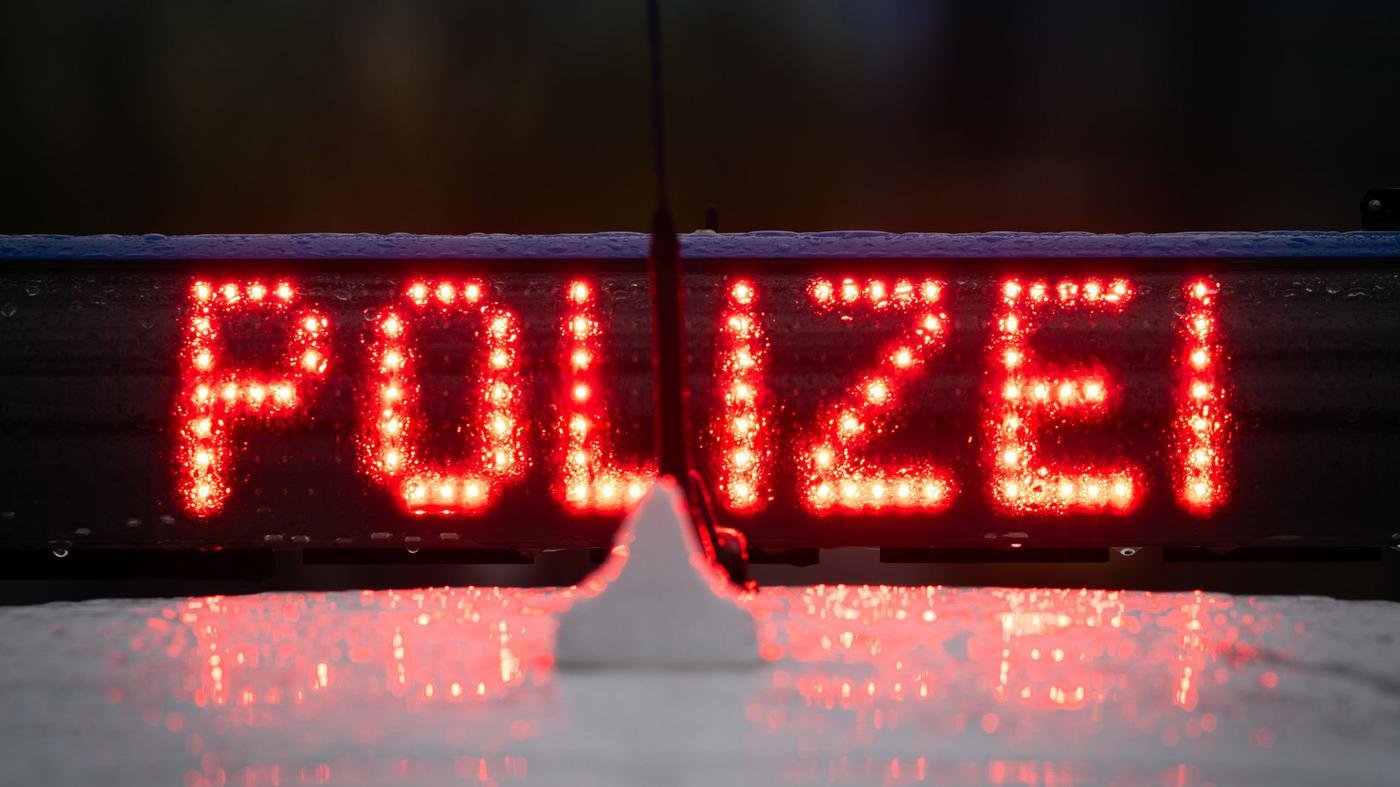 Drogen: Autofahrer mit Lachgas-Ballon am Steuer