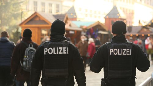 „Es ist zu befürchten, dass da noch mehr läuft“: Islamexperte Kiefer sieht erhöhte Gefahr für islamistische Anschläge