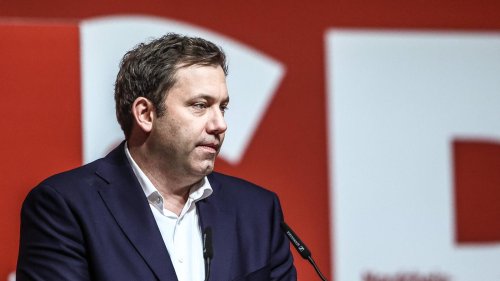 „Tiefpunkt in der Geschichte der Sozialdemokratie“: SPD-Chef Klingbeil räumt Fehler vor Bundestagswahl ein
