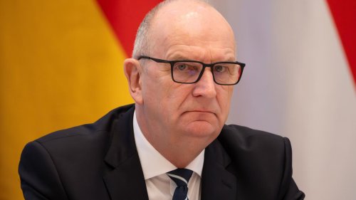 Erste Regierungserklärung nach Wiederwahl: Woidke kündigt „deutliche Kurskorrekturen“ an