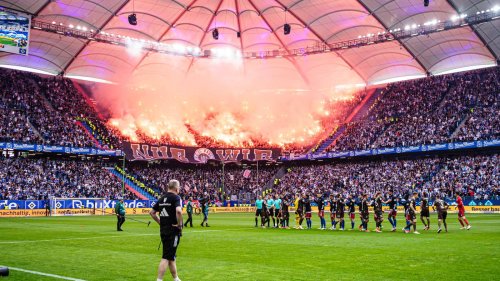 „Der Aufstieg ist nicht verdient“: Wie St.-Pauli-Fans auf den Erfolg des HSV blicken