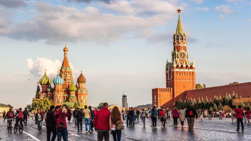 „Fühlt sich gerade jetzt genau richtig an“: Wie 18 Waldorfschüler 2023 auf Klassenfahrt nach Russland fuhren