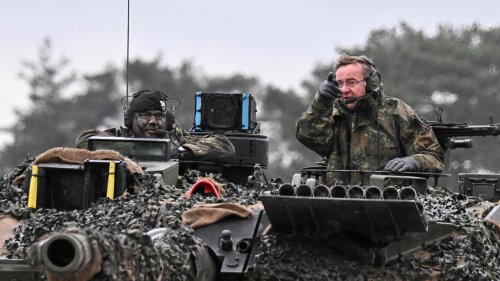„Leopard-Panzer können eine wichtige Rolle spielen“: Pistorius besucht Panzerbataillon