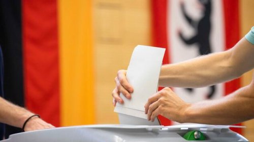Halb Berlin soll noch mal wählen