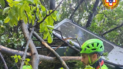 Unglück: Vier Tote bei Absturz von Seilbahn in Italien