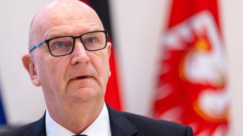 Brandenburger Regierungsverklärung : CDU-AfD-Opposition greift Ministerpräsident Woidke an