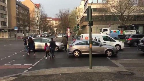 Verkehrswende in Berlin: Nikolaustag ist Aktionstag für sichere Schulwege