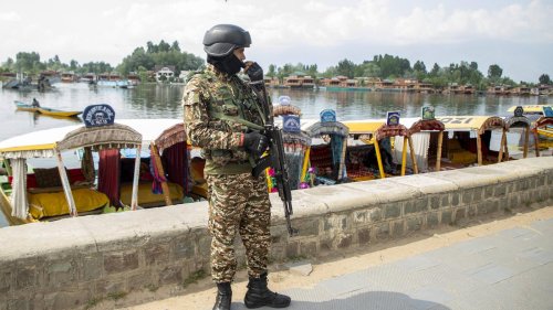 Abkommen schon gebrochen? : Indien wirft Pakistan Bruch von Feuerpause vor – Islamabad bestreitet dies