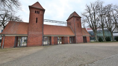 Arbeitskampf am Potsdamer Luftschiffhafen: Linke-Fraktion stellt sich hinter Verdi und Beschäftigte