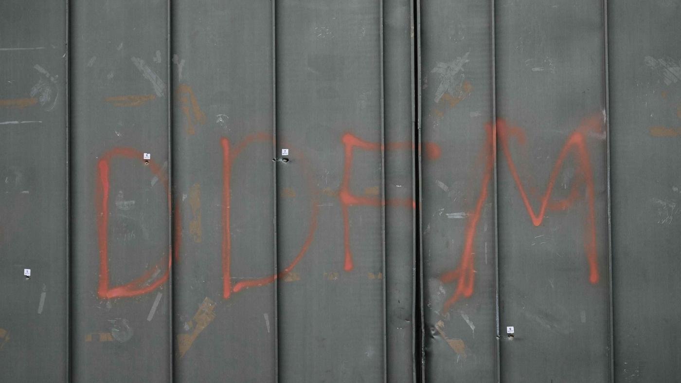 Angriffe auf Gefängnisse in Frankreich: Drogenbanden wollen offenbar Bau von Hochsicherheitsanstalten stoppen