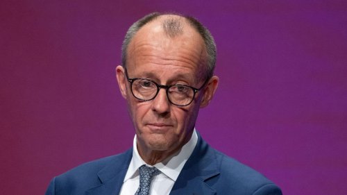 Katholische Kirche: Merz würdigt Franziskus' „unermüdlichen Einsatz“