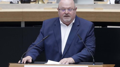 Eklat im Berliner Parlament: AfD-Abgeordneter von Plenarsitzung ausgeschlossen